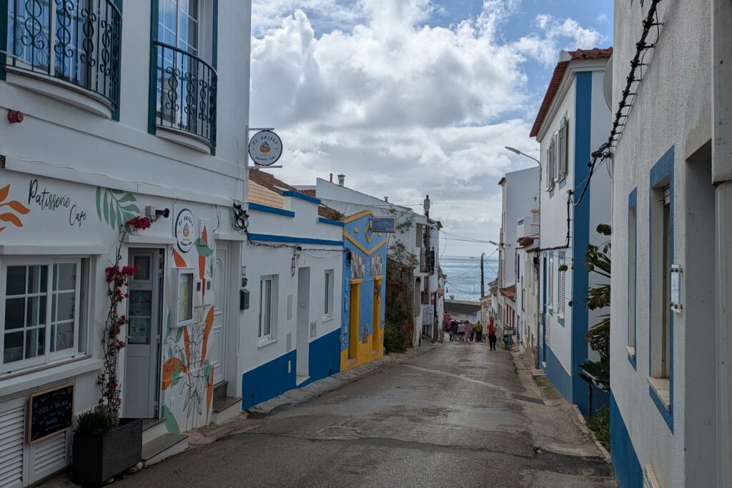 renting-a-scooter-in-portugal-burgau