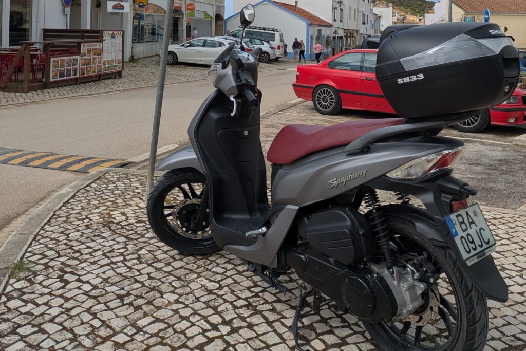 renting-a-scooter-in-portugal