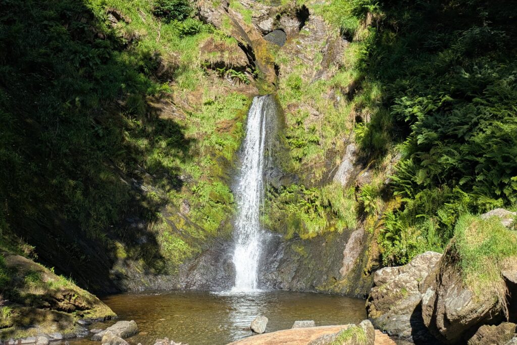 hidden-gems-in-snowdonia-pistyll-rhaeadr-waterfall