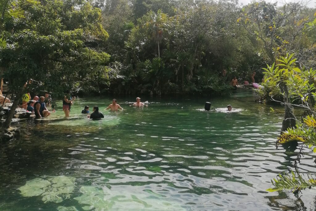 mexico-on-a-budget-cenote