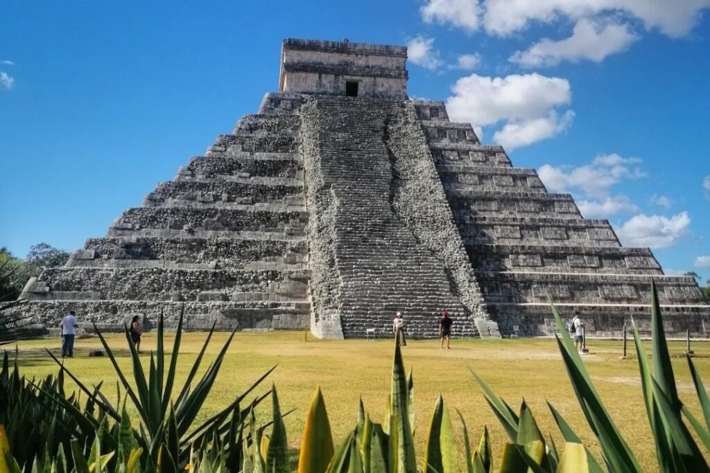 mexico-on-a-budget-chichen-itza
