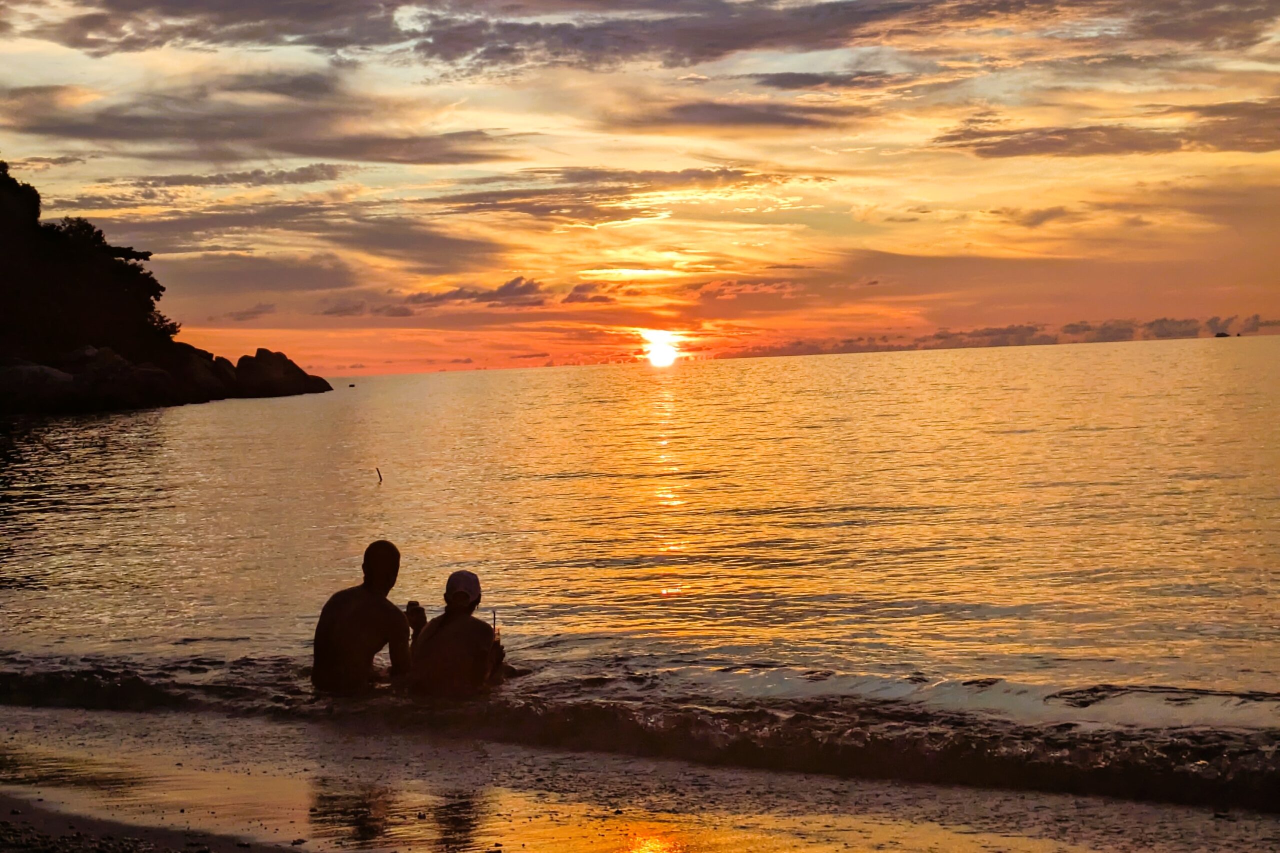 romantic-destinations-for-couples-thailand-sunset
