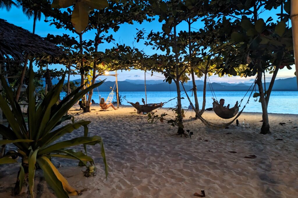 darocotan-island-bice-camp-beach
