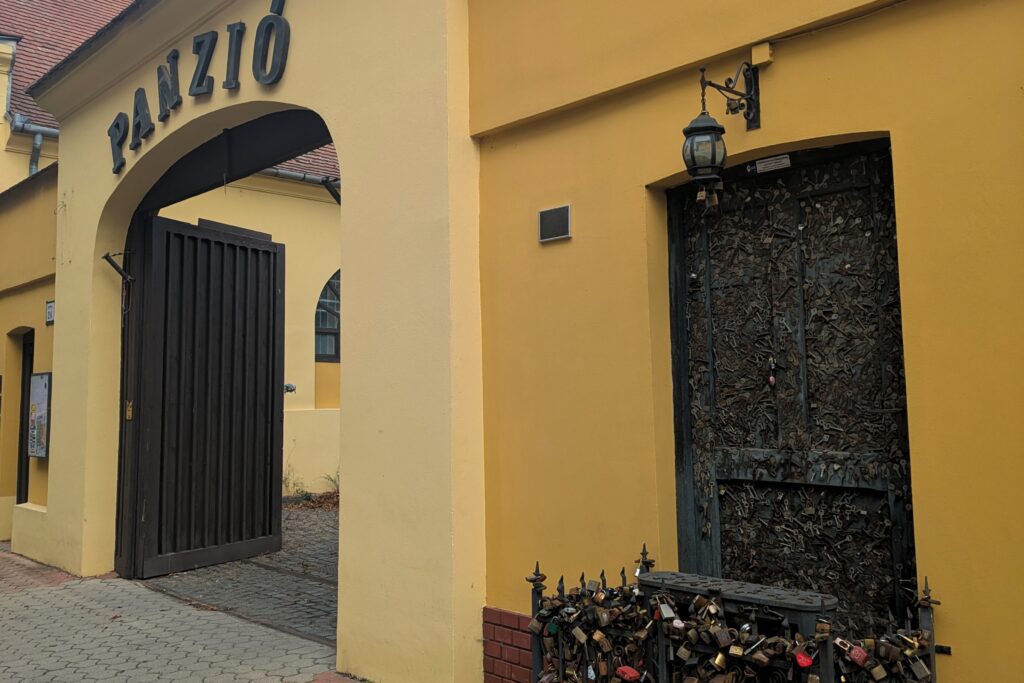 things-to-do-in-debrecen-padlock-gates