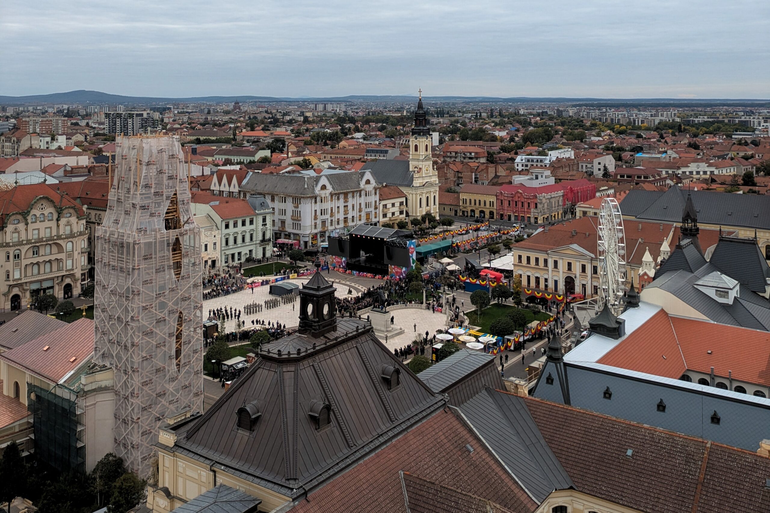 things-to-do-in-oradea-square