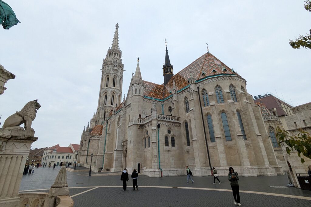 48-hours-in-budapest-church-of-our-lady-of-buda-castle