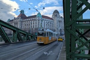 48-hours-in-budapest-liberty-bridge