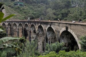 kandy-to-ella-by-car-ella-train