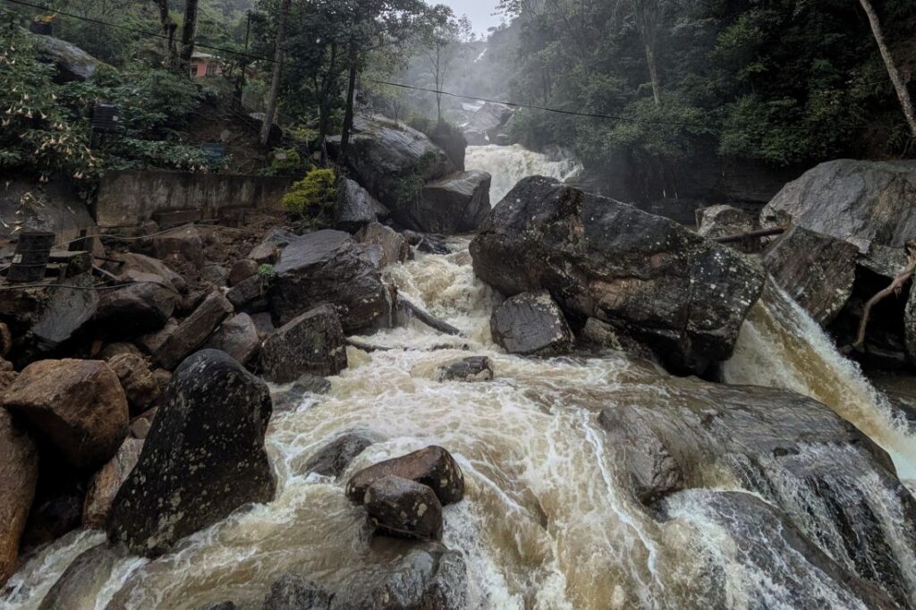 kandy-to-ella-by-car-rambada-falls