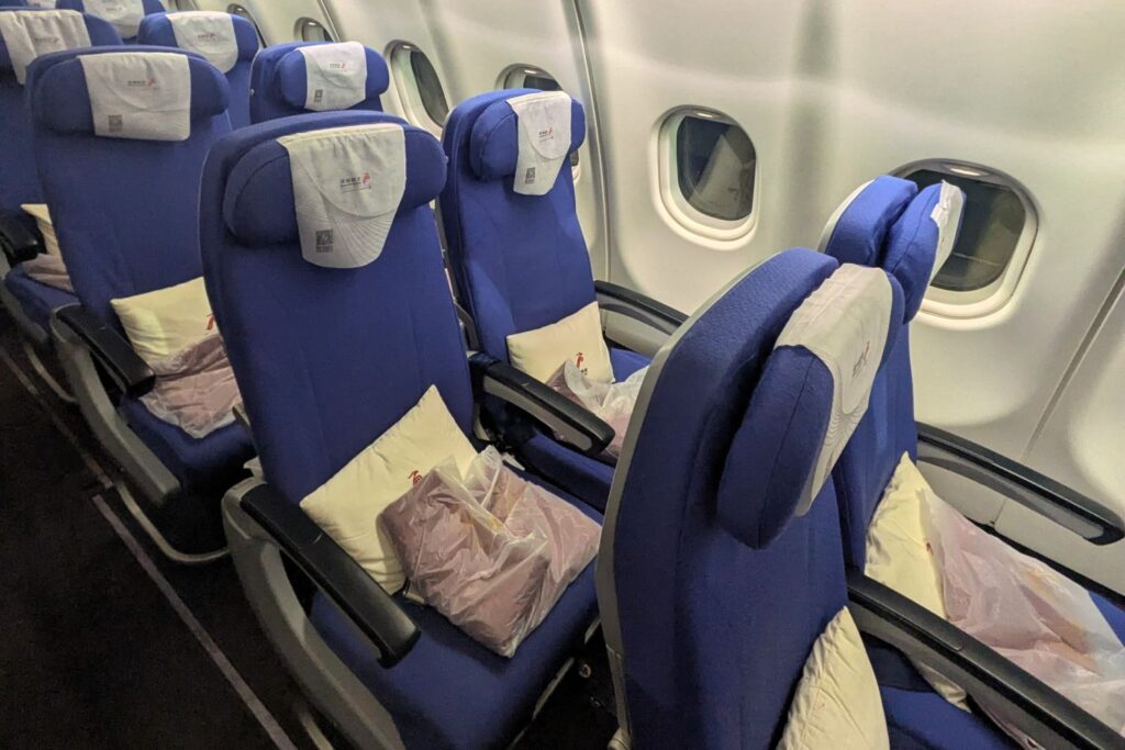 shenzhen-airlines-review-interior