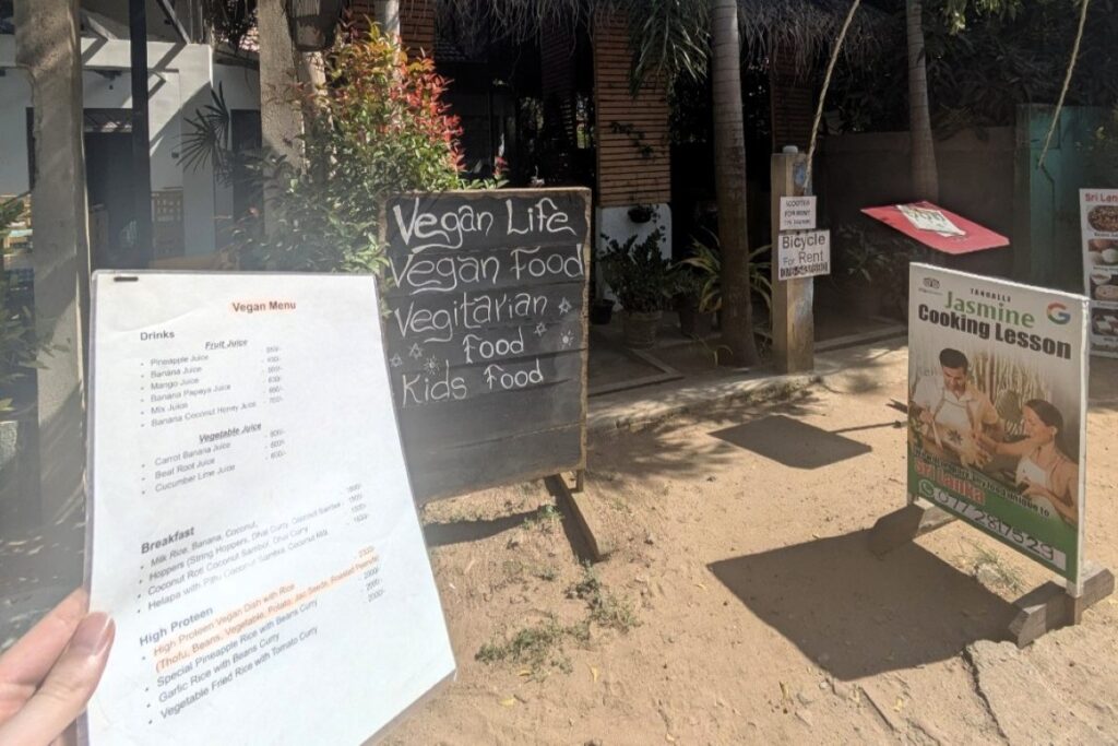 is-sri-lanka-vegan-friendly-jasmine-cafe