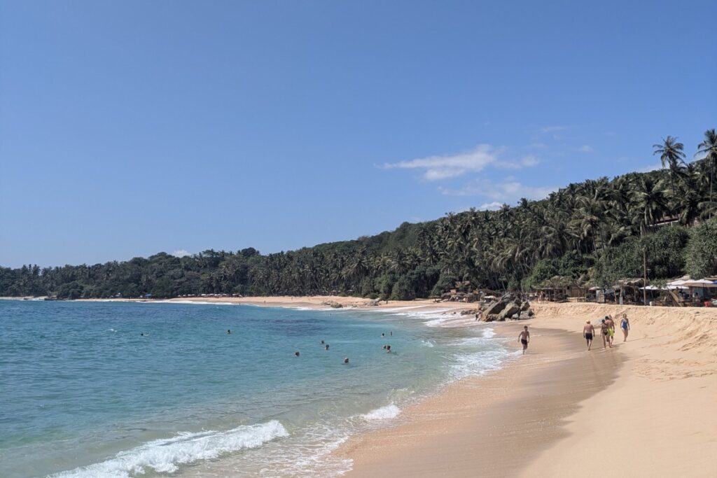 top-5-beaches-in-sri-lanka-silent-beach