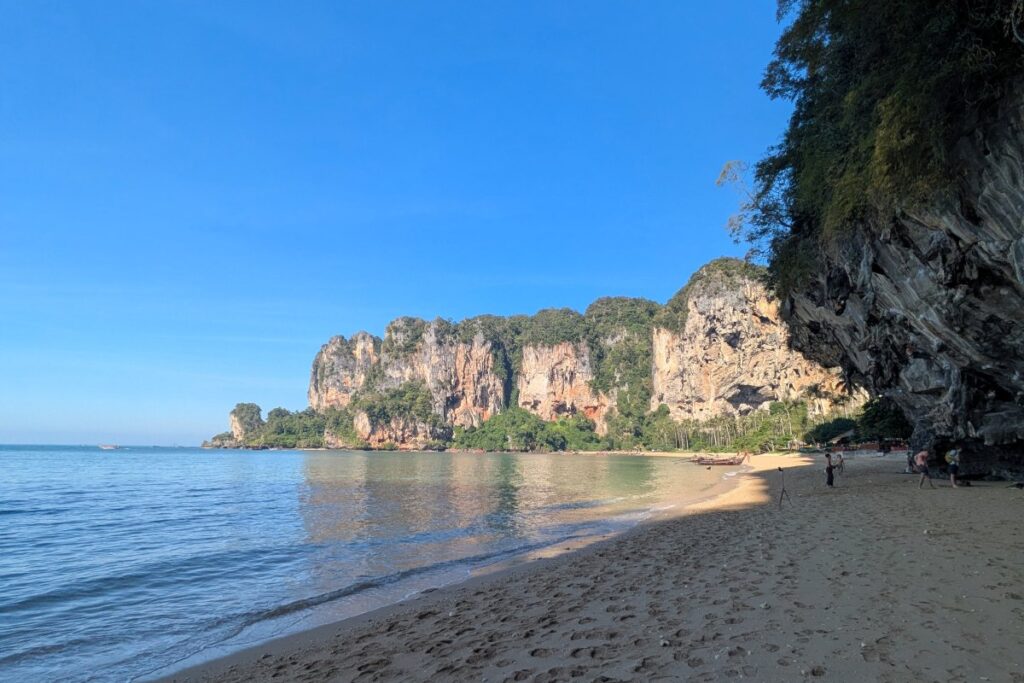 how-to-get-to-tonsai-beach-beach