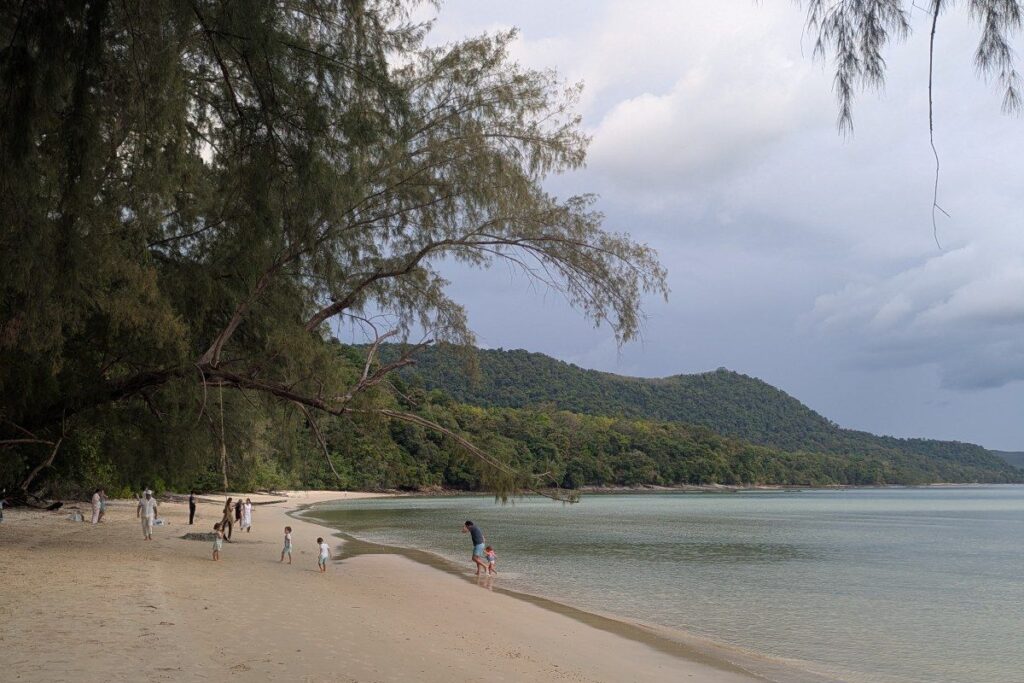 koh-yao-yai-best-beaches-son-bay-beach