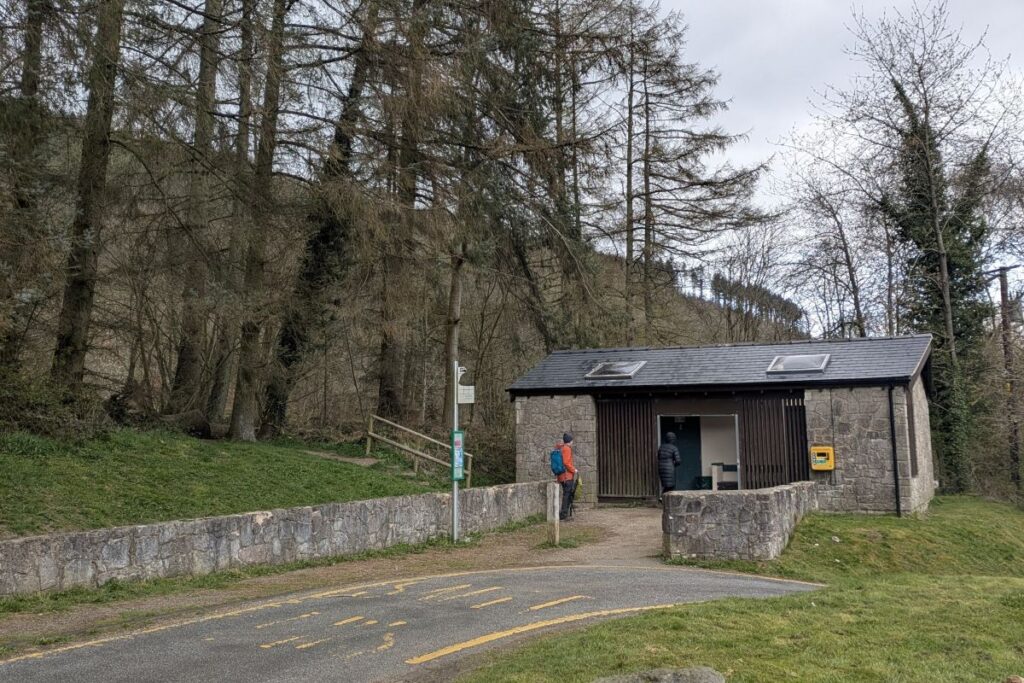 moel-famau-hike-car-park