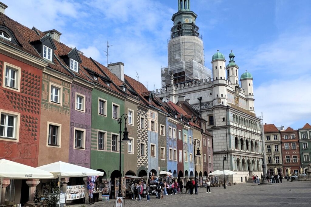 poznan-swimming-pool-poznan-square